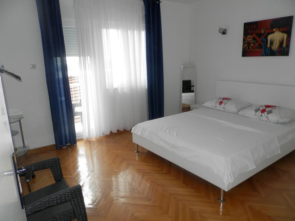 Hrga Rooms Šibenik Oda fotoğraf